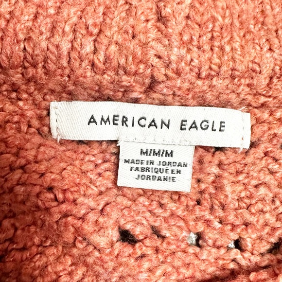 American Eagle Outfitters rust orange crochet chunky Sweater size medium - Picture 5 of 6